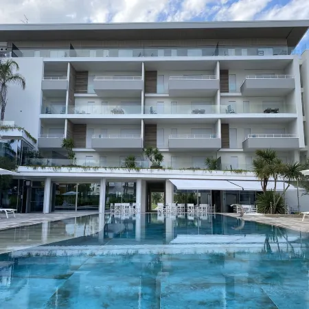 Youmami Suite Hotel Wellness&Spa