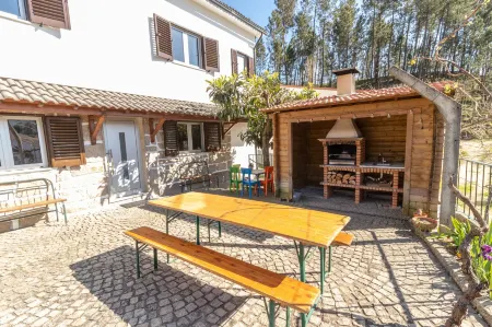 Casa da Ponte Velha Отели в г. Сан-Педру-ду-Сул