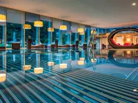 The Christiania Mountain Spa Resort Hotels near Kumme