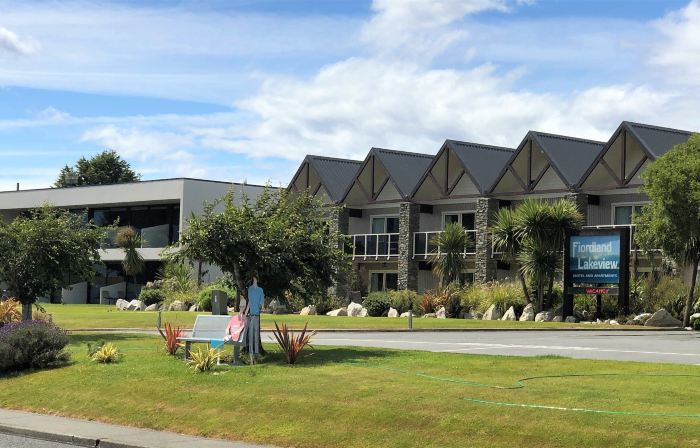 Fiordland Lakeview Motel and Apartments