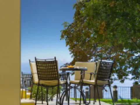 Apartments Belvedere - Liburnia Hotels in Lovran