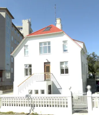 Refurinn Reykjavik Guesthouse Hotel a 