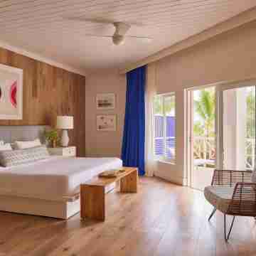 Coral Sands Hotel Rooms