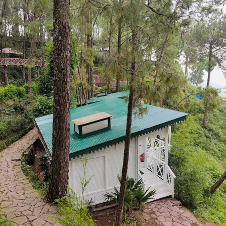 Kasauli Hills Resort