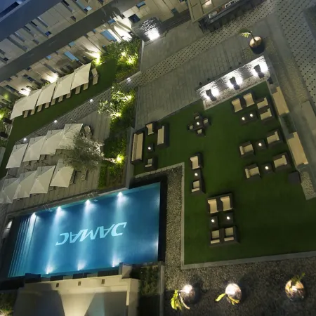 Damac Maison Cour Jardin Отели рядом с достопримечательностью «Даунтаун Дубай»