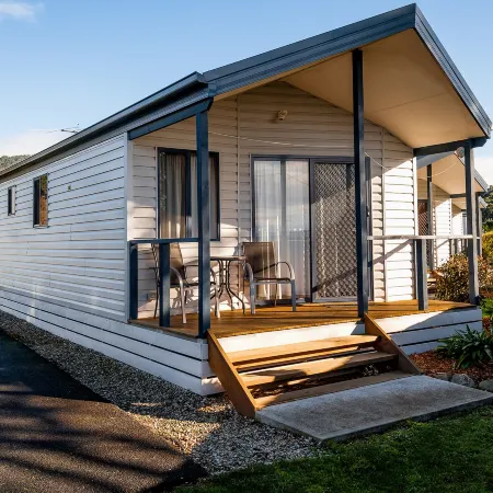 Snug Beach Cabin and Caravan Park