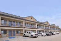 Americas Inn & Suites IAH North Hotels in Humble