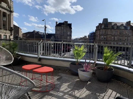 Tolbooth Apartments by Principal Apartments Отели рядом с достопримечательностью «Trades Hall of Glasgow»