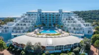 Mantra Ettalong Beach Hotels in Palm Beach