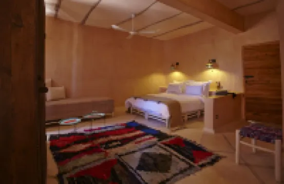 卡瓦尼庭院酒店