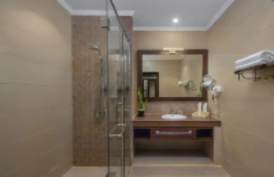 The Golden Crown Hotel