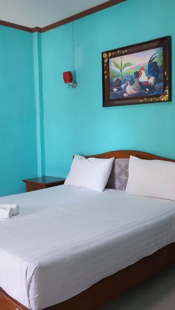 ห้องสแตนดาร์ด เตียงใหญ่ 1 เตียง