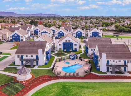 Staybridge Suites Oxnard - River Ridge