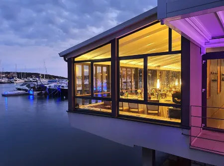 Ribarska Koliba Resort Отели в г. Pjescana Uvala