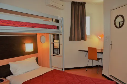Premiere Classe Bordeaux Sud - Pessac Bersol Hotels in Gradignan