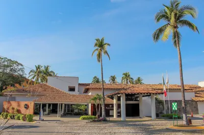 Plaza Pelicanos Club Beach Resort All Inclusive Hotels in Puerto Vallarta