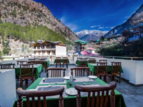 Hukam's Holiday Home by Hhh Hotels in Kasol