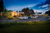 Auberge West Brome - parking