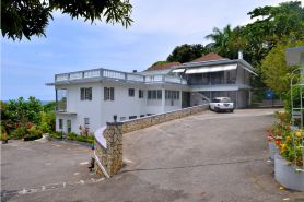 Palm View Guesthouse and Conference Centre
