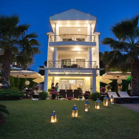 Sun Residence Exclusive Seaside Suites