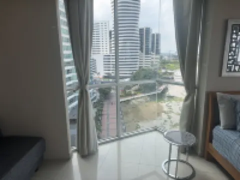 River View Suites Puerto Santa Ana GYE