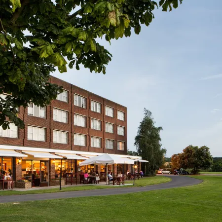 Mercure Maidstone Great Danes Hotel Отели рядом с достопримечательностью «Бренчли Гарденс»