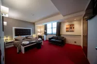 Magri's Hotel
