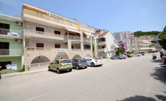 Apartments Pero - Housity