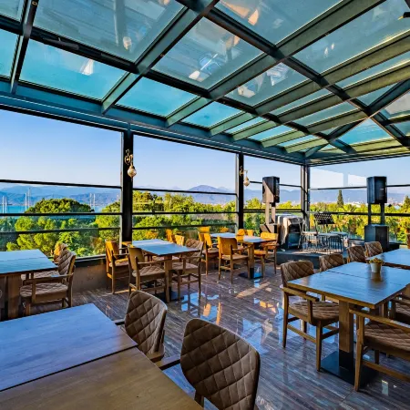 Reis Royal Hotel
