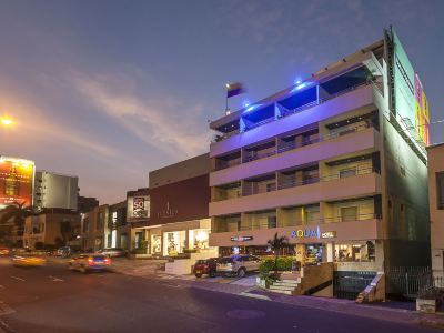 Aqua Granada Hotel