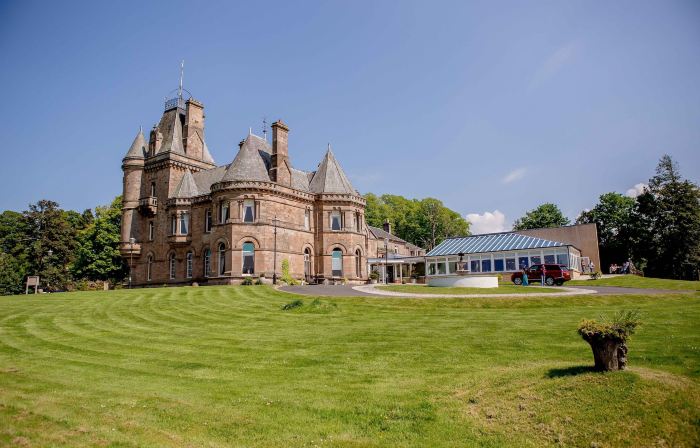 Cornhill Castle