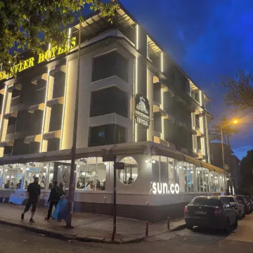 Bahçelievler飯店 土耳其國父陵附近的飯店