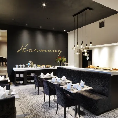 Hotel Harmony