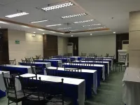 Eurotel Vivaldi Araneta - Business
