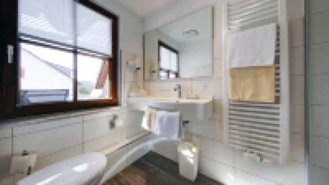 Hotel Restaurant Bauer Großbettlingen Hotels in Nürtingen