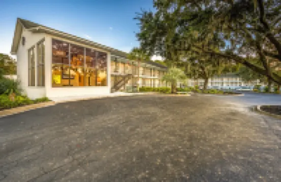 Charleston Creekside Inn