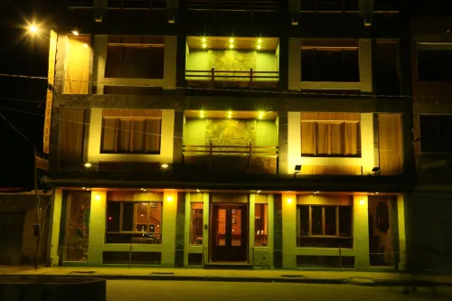 Hostal Cagnapa Restobar Hotel di Uyuni