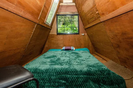 Natural Garden Glamping Отели рядом с достопримечательностью «La Casa del Arbol»