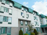 Repotel Aéroport Québec Hôtels à proximité de : Parc Enchanté