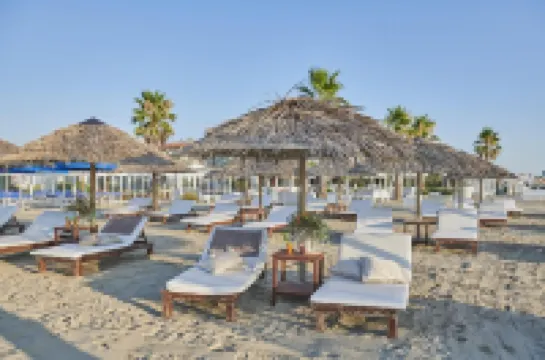 โรงแรม แฟนตินี คลับ