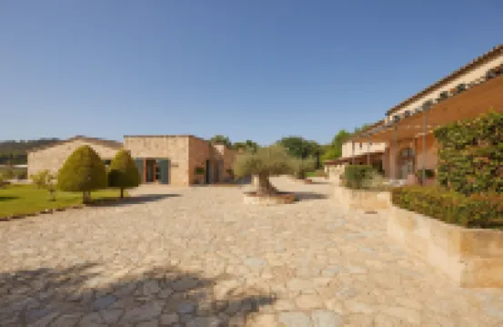 Hotel Rural Es Riquers