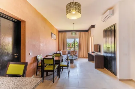Zephyr Hotel Club Resort and Spa
