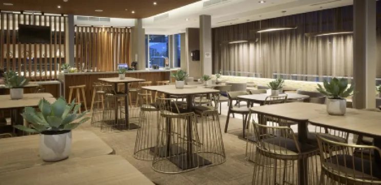 SpringHill Suites Medford Airport