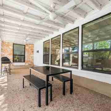 Close to Domain DT Shopping Chic Serene 3BR Others