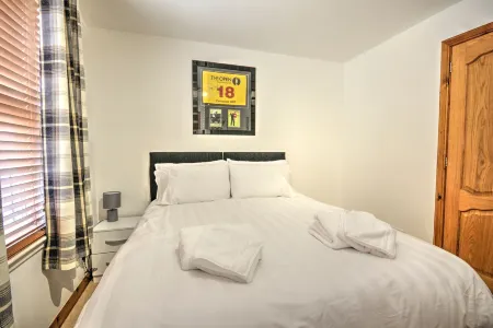 5 Argyle Place Dornoch