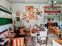 Suzies Huis Restaurant Bed and Breakfast