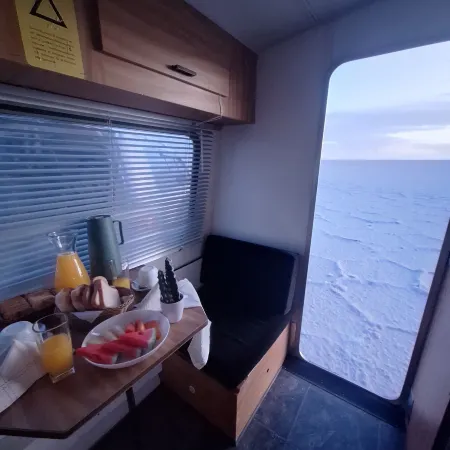 Camper Elegance Uyuni Отели рядом с достопримечательностью «Salt Sculpture Museum»