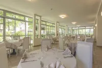 Hotel Athena