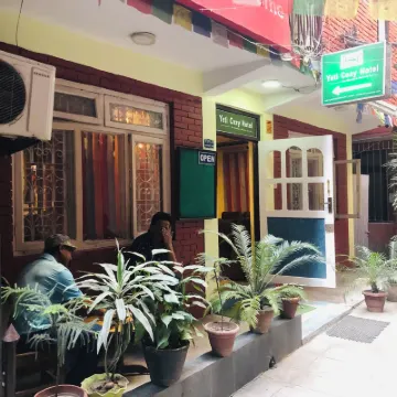 Yeti Cozy Hotel Hotels near Swayambhu Mahachaitya