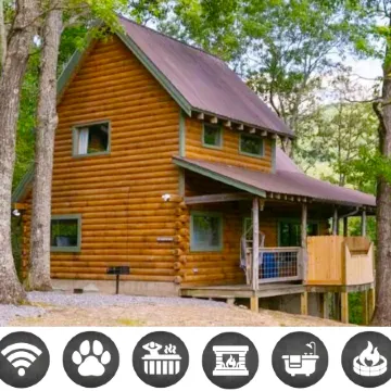 Evie's Mountain Castle 2 Bedroom Cabin by RedAwning